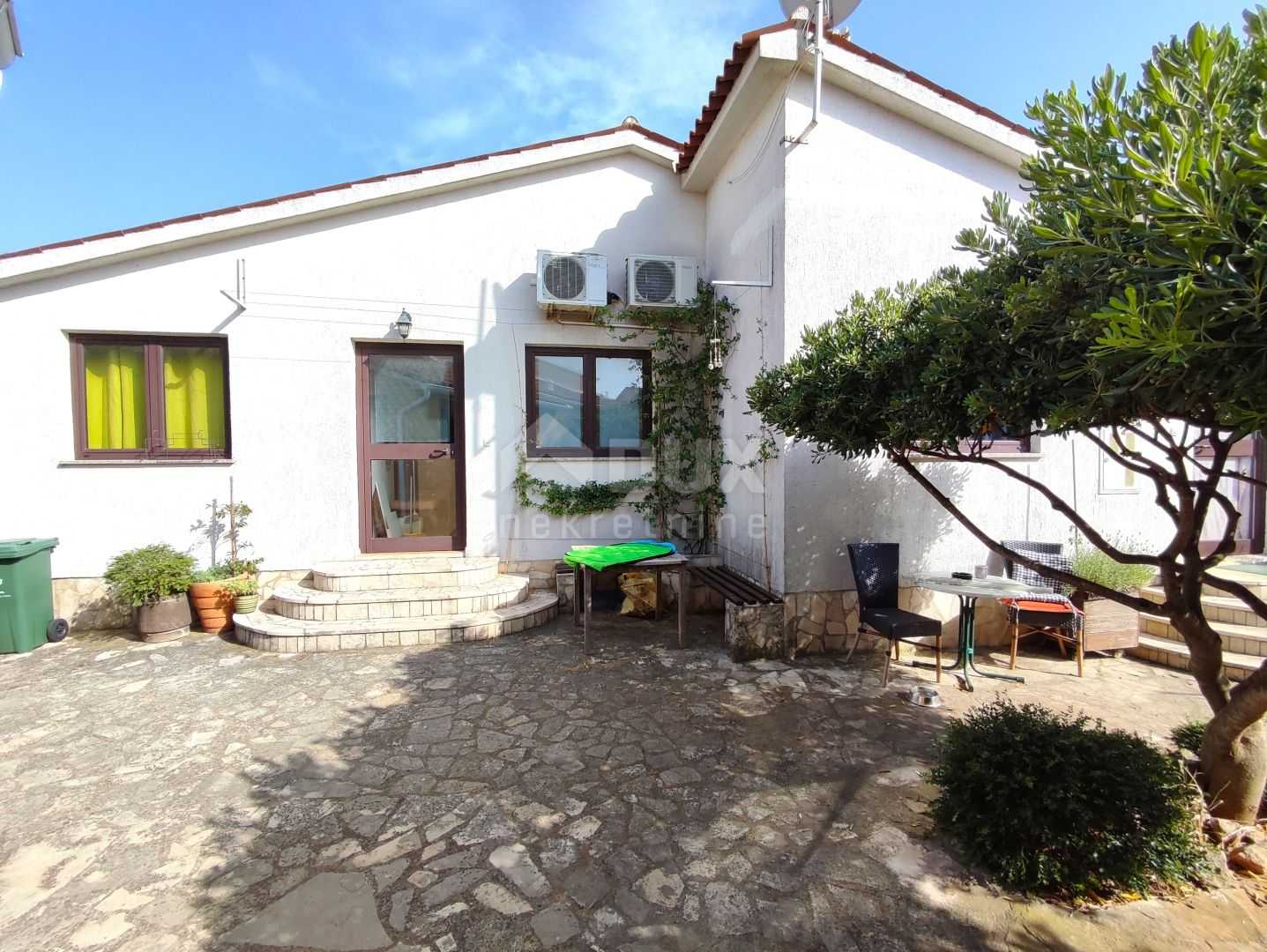 House in Pula, Istarska županija 10868055