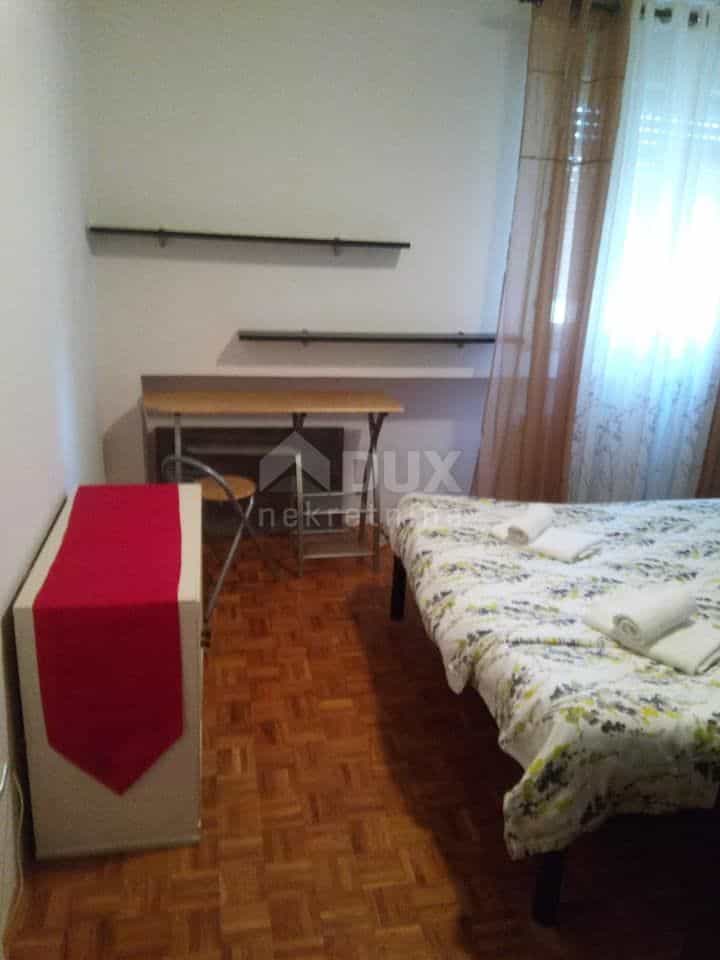 公寓 在 Rijeka, Primorsko-goranska županija 10868139