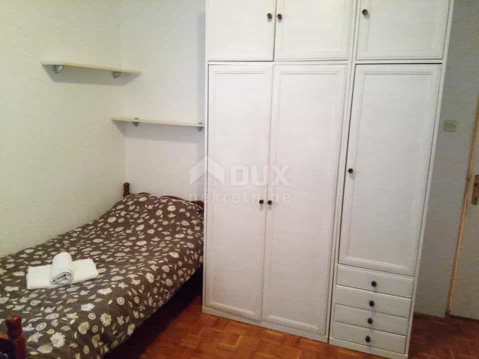 公寓 在 Rijeka, Primorsko-goranska županija 10868139