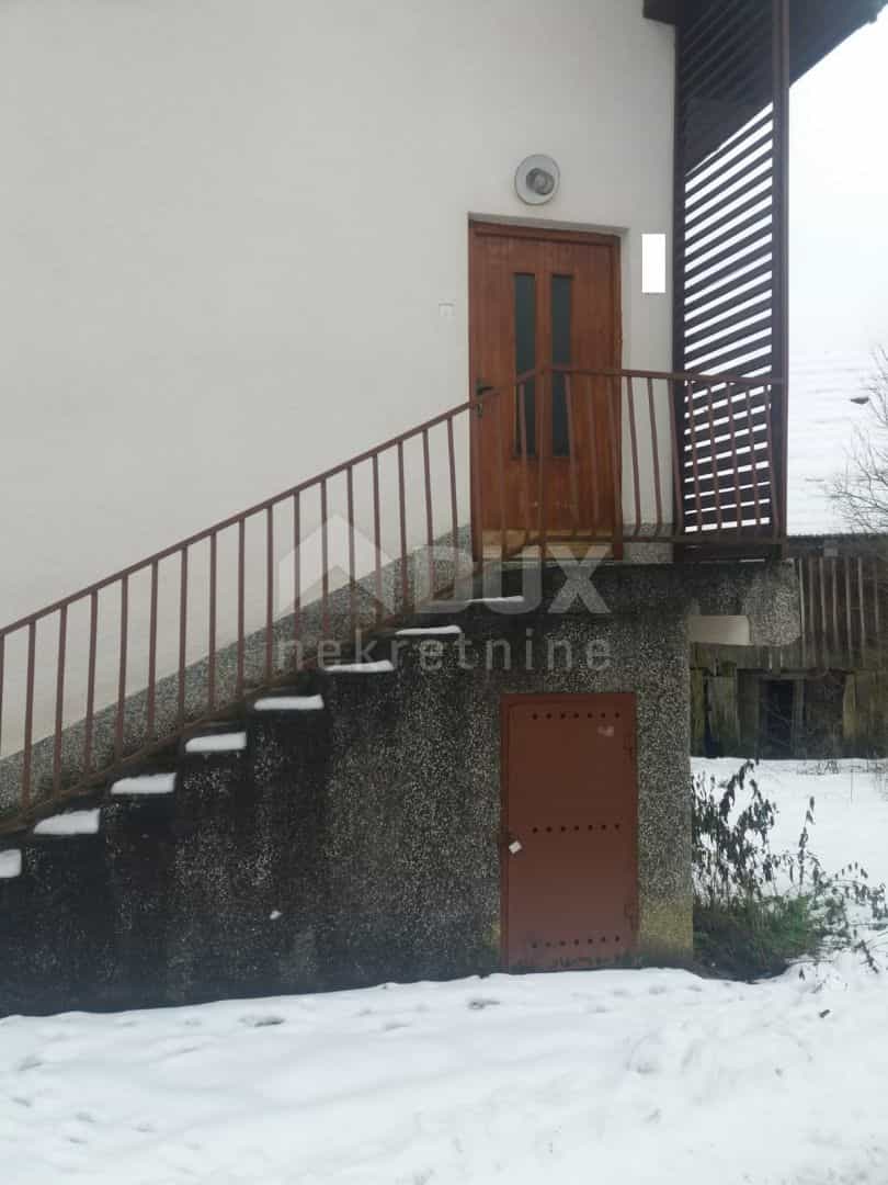Talo sisään Brod Moravice, Primorsko-Goranska Zupanija 10868212