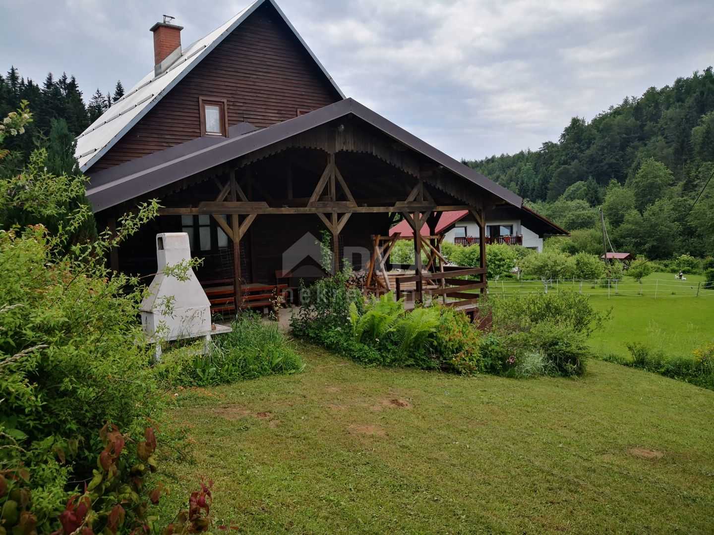 Hus i Tršće, Čabar, Primorje-Gorski Kotar County 10868270