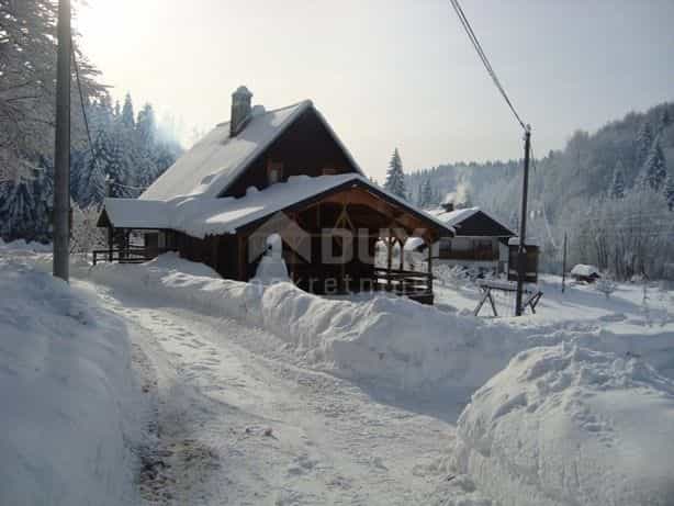 σπίτι σε Cabar, Primorsko-Goranska Zupanija 10868270