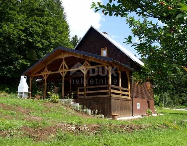 casa en Cabar, Primorsko-Goranska Županija 10868270
