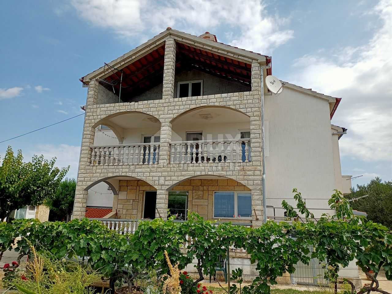 σπίτι σε Curkovic, Zadarska Zupanija 10868307