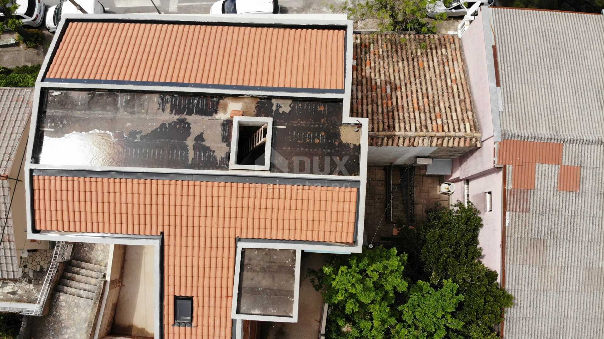 Rumah di Jadranovo, Primorsko-Goranska Zupanija 10868334