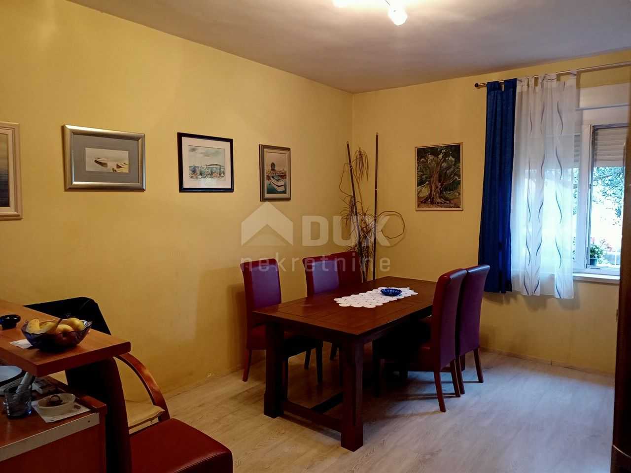 Dom w Grgomicic, Zadarska Zupanija 10868364