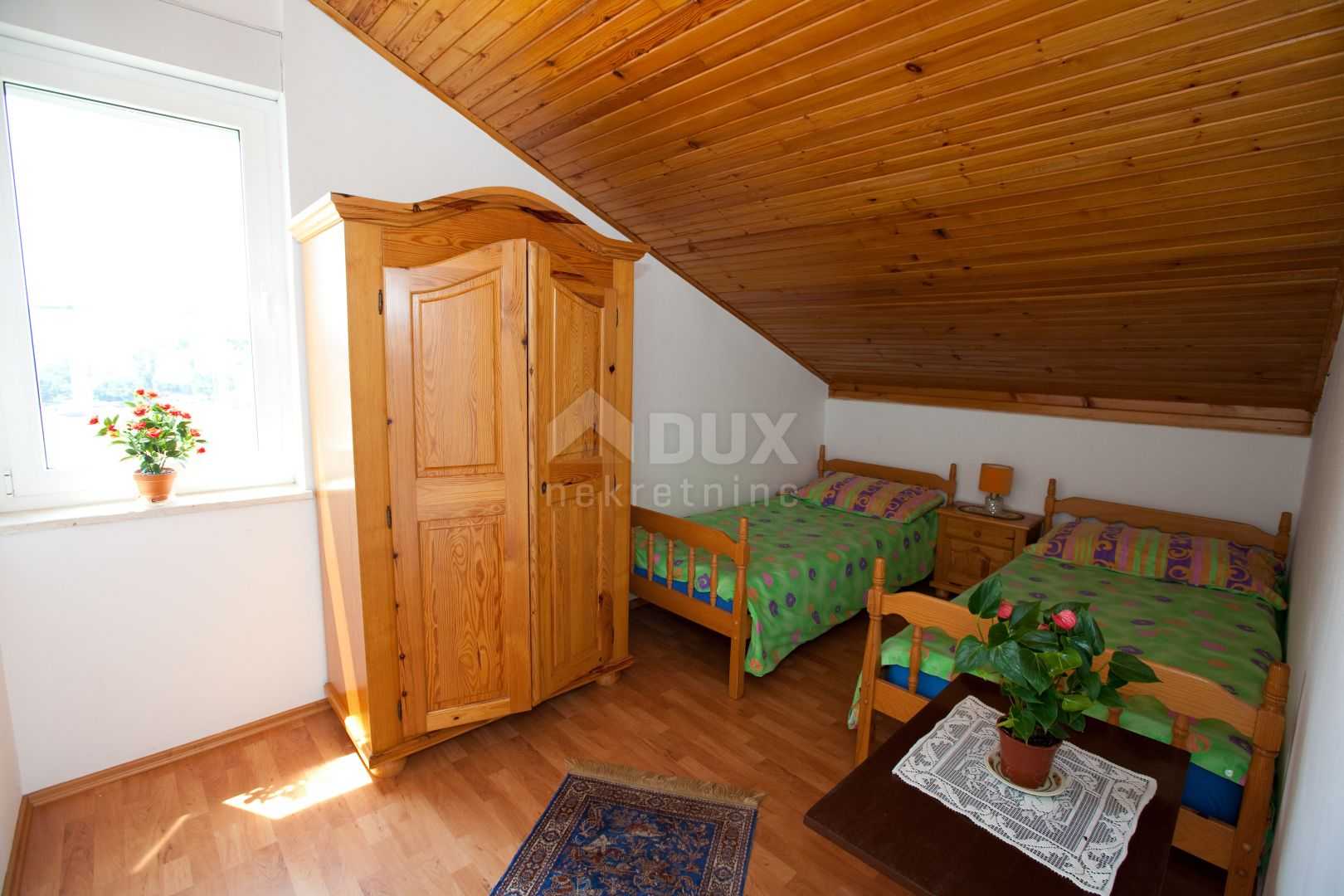 House in Crikvenica, Primorje-Gorski Kotar County 10868409