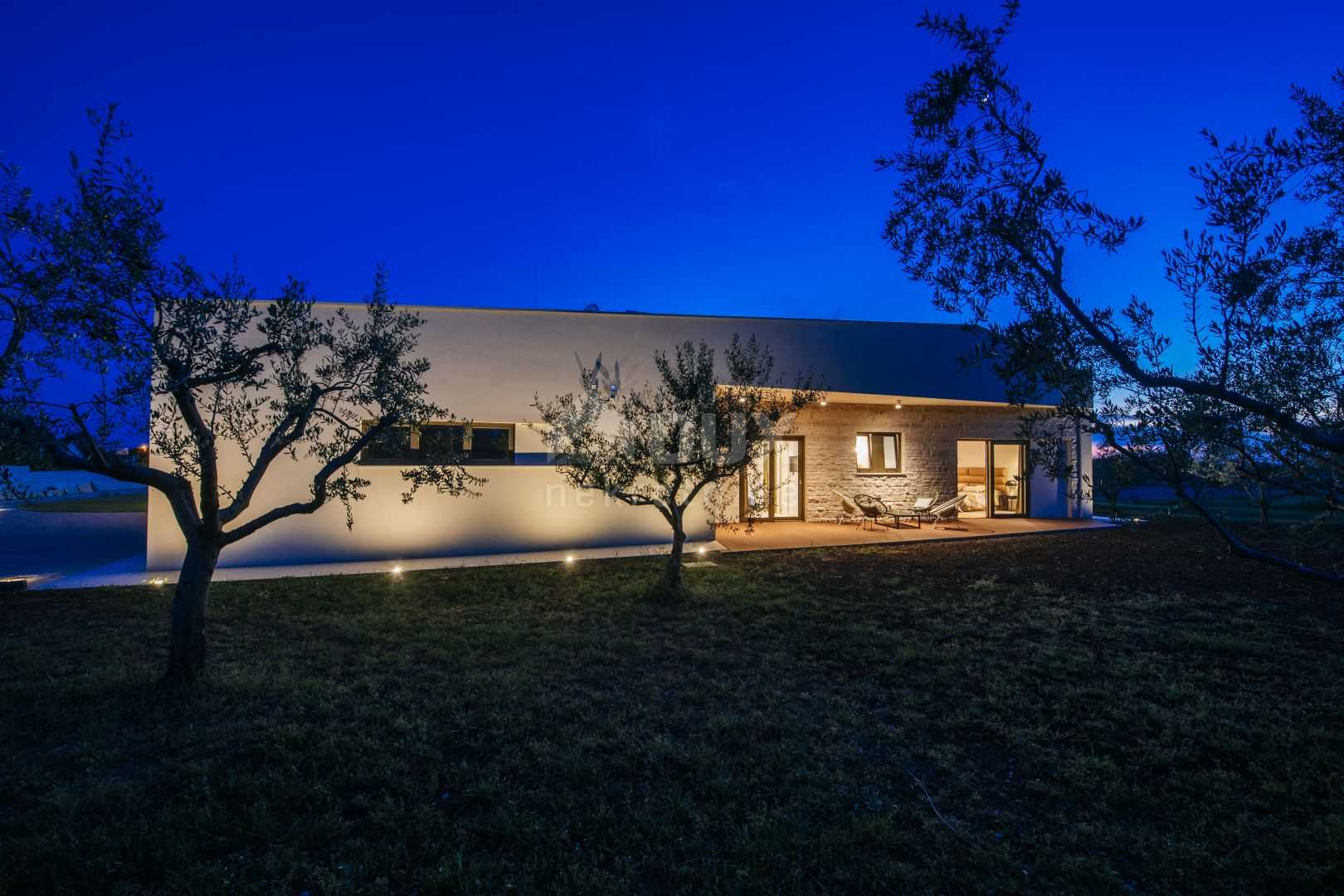 casa en Smoković, Zadar County 10868425