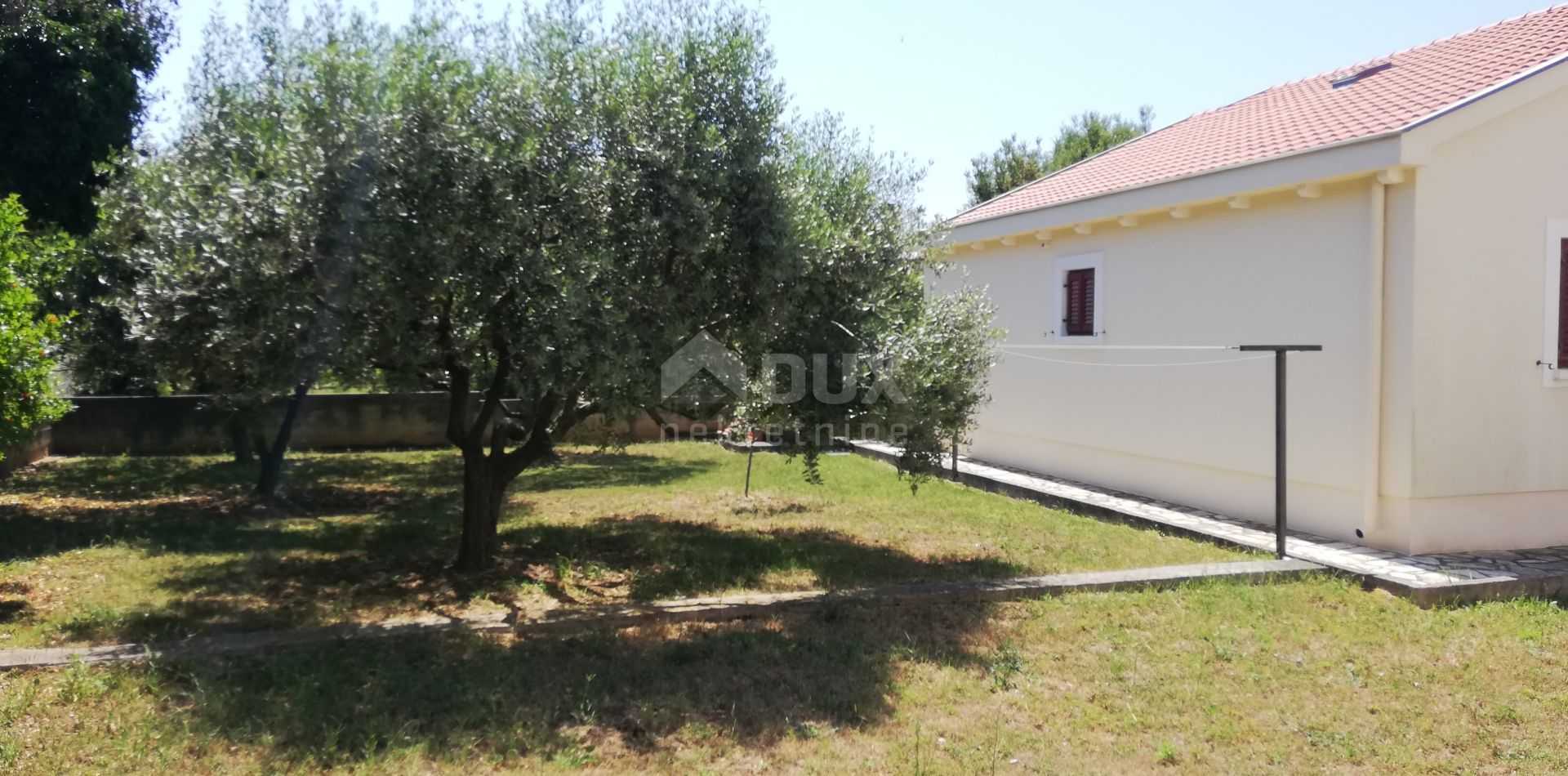 Rumah di Diklo, Zadarska Zupanija 10868431