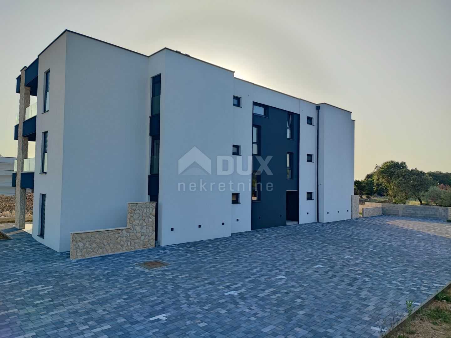 Condominio en Mandre, Zadar County 10868557
