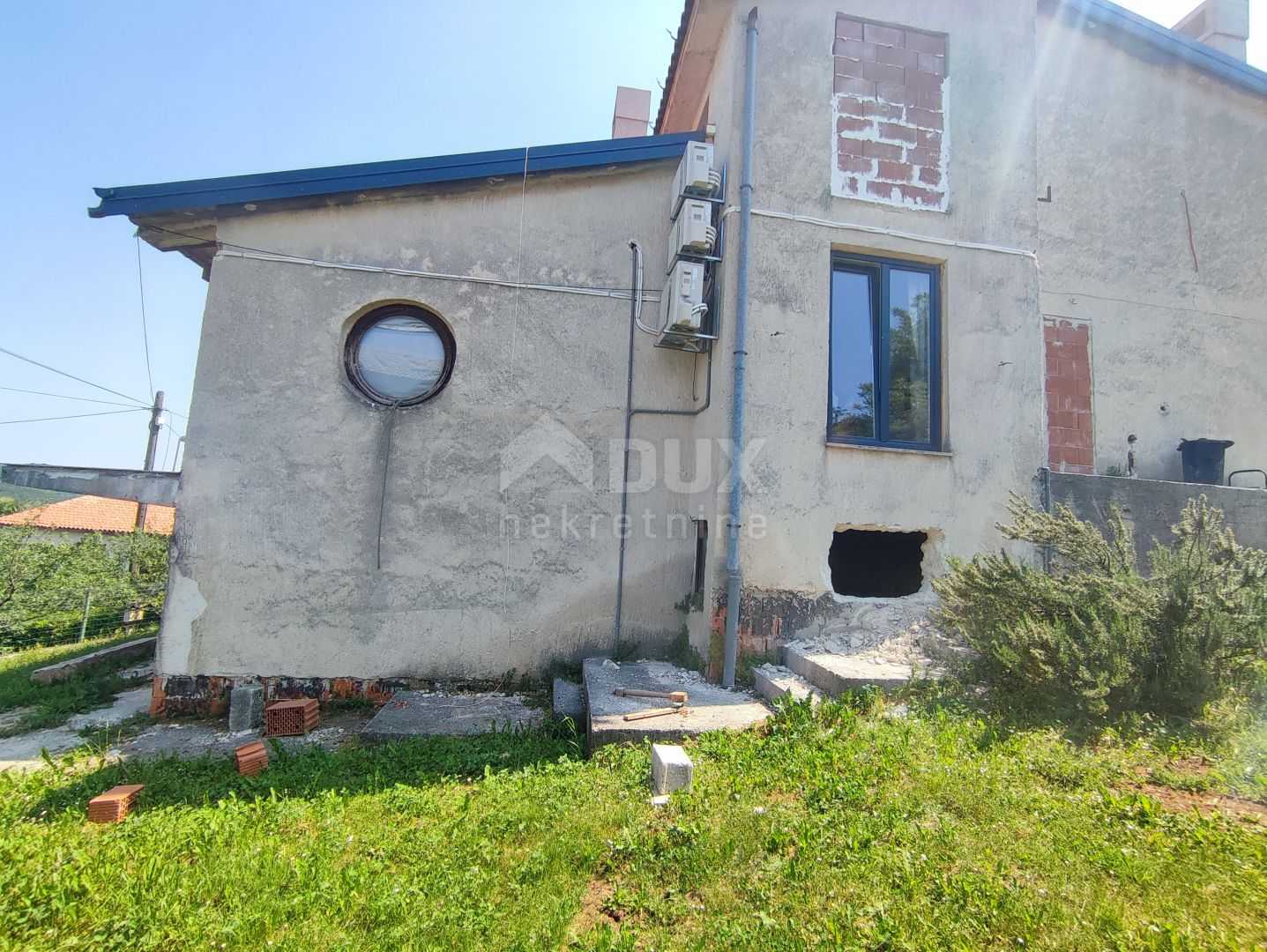 Dom w Stari Pazin, Istria County 10868559