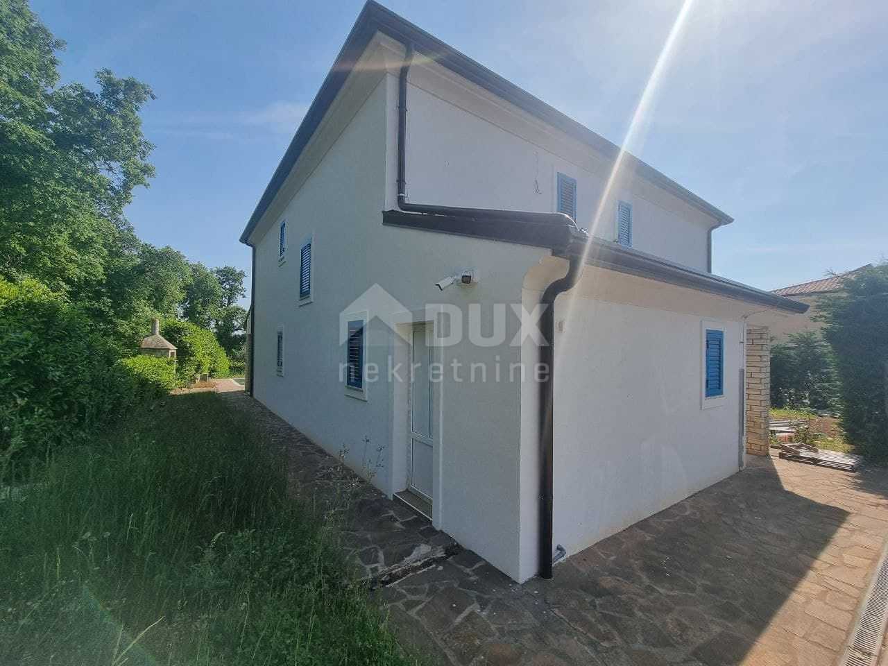 rumah dalam Umag, Istarska Zupanija 10868648