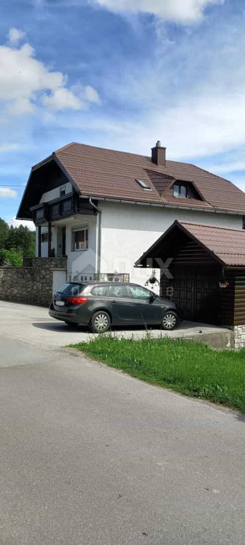 Rumah di Brod Moravice, Primorsko-goranska županija 10868745