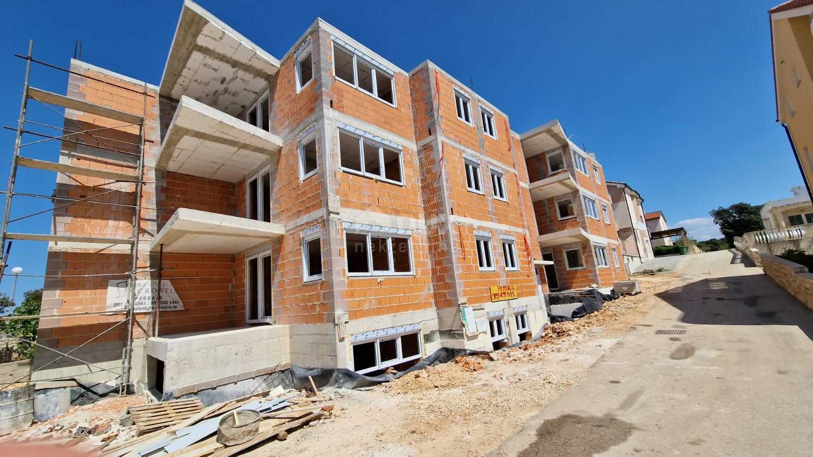 Condominium dans Mandre, Zadar County 10868762