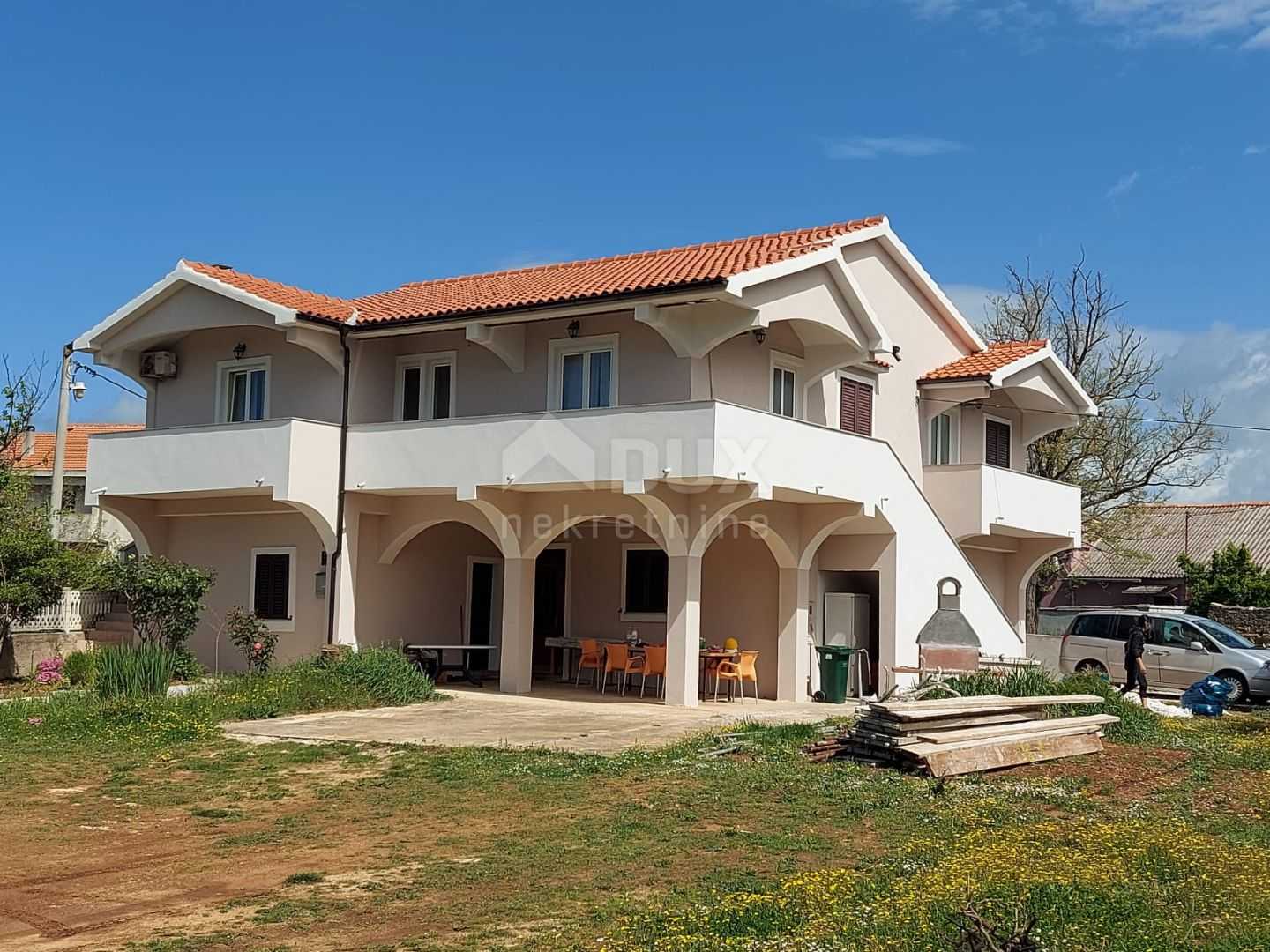 casa en Privlaka, Zadar County, Zadar County 10868851