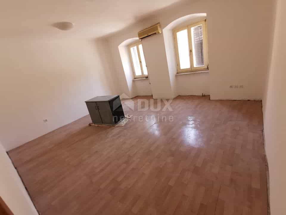 公寓 在 Rijeka, Primorsko-goranska županija 10868876