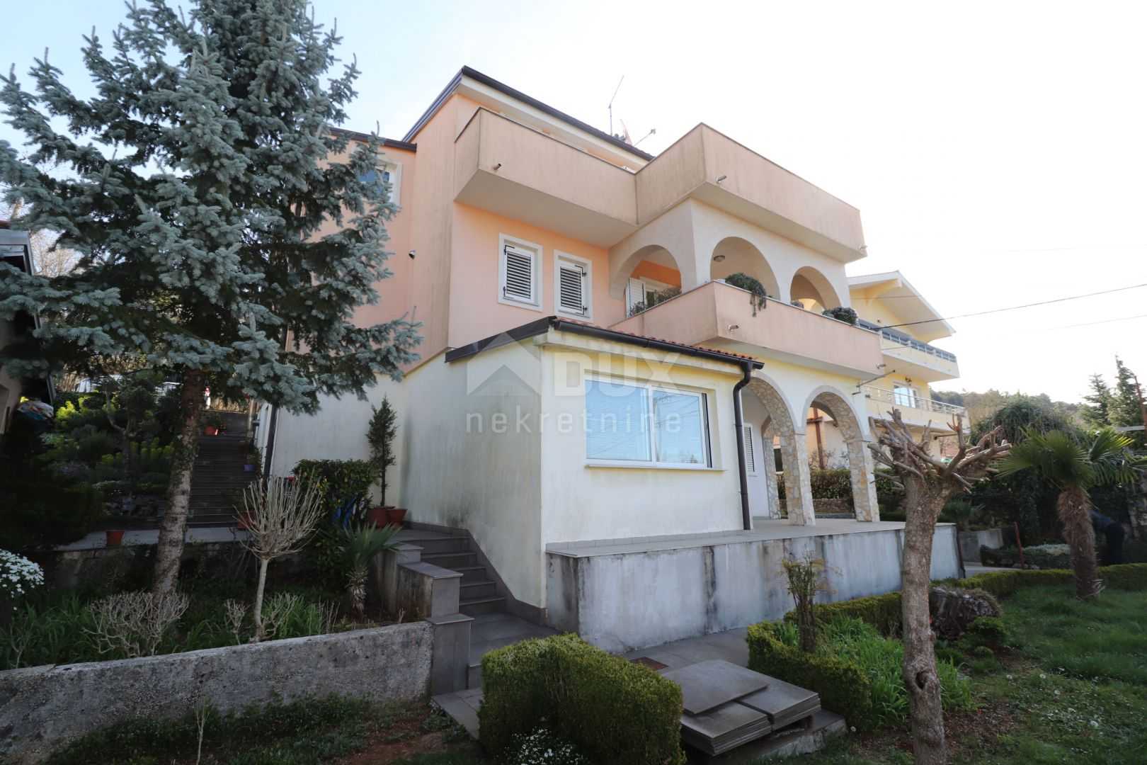 Dom w Drenova, Zupanija Primorsko-Gorańska 10868957
