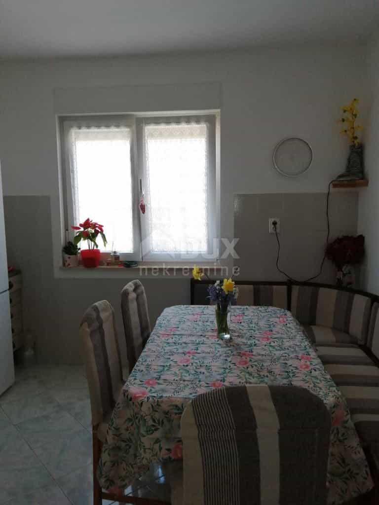 Condominium in Vinkuran, Istarska Zupanija 10869040