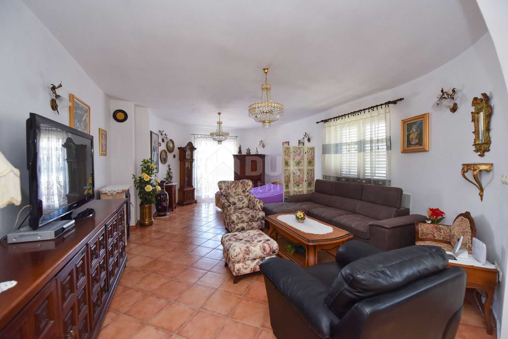 House in Pag, Zadar County 10869077