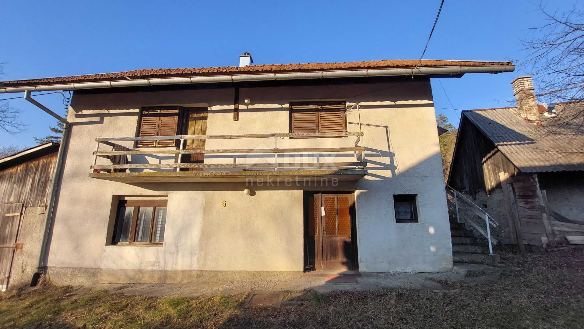 房子 在 Drežnica, Ogulin, Karlovac County 10869161