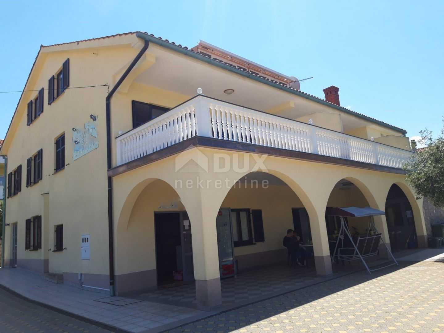 House in Malinska, Primorsko-Goranska Zupanija 10869162