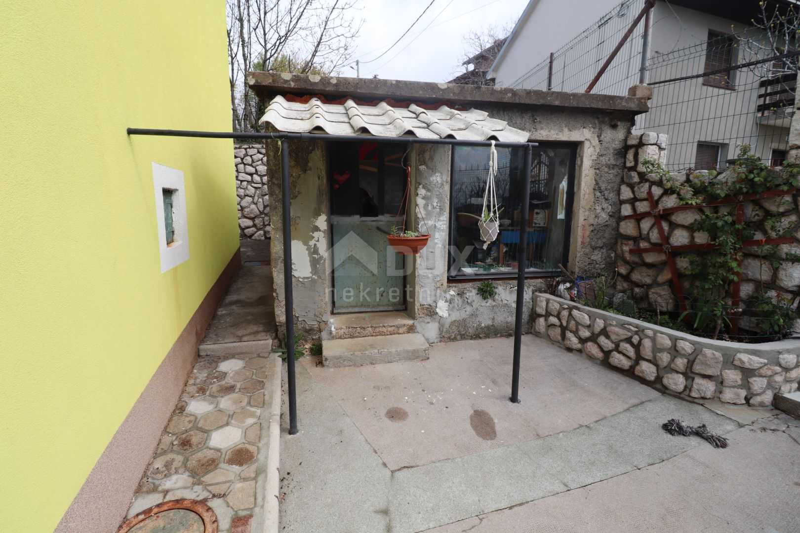 بيت في Hreljin, Primorje-Gorski Kotar County 10869258