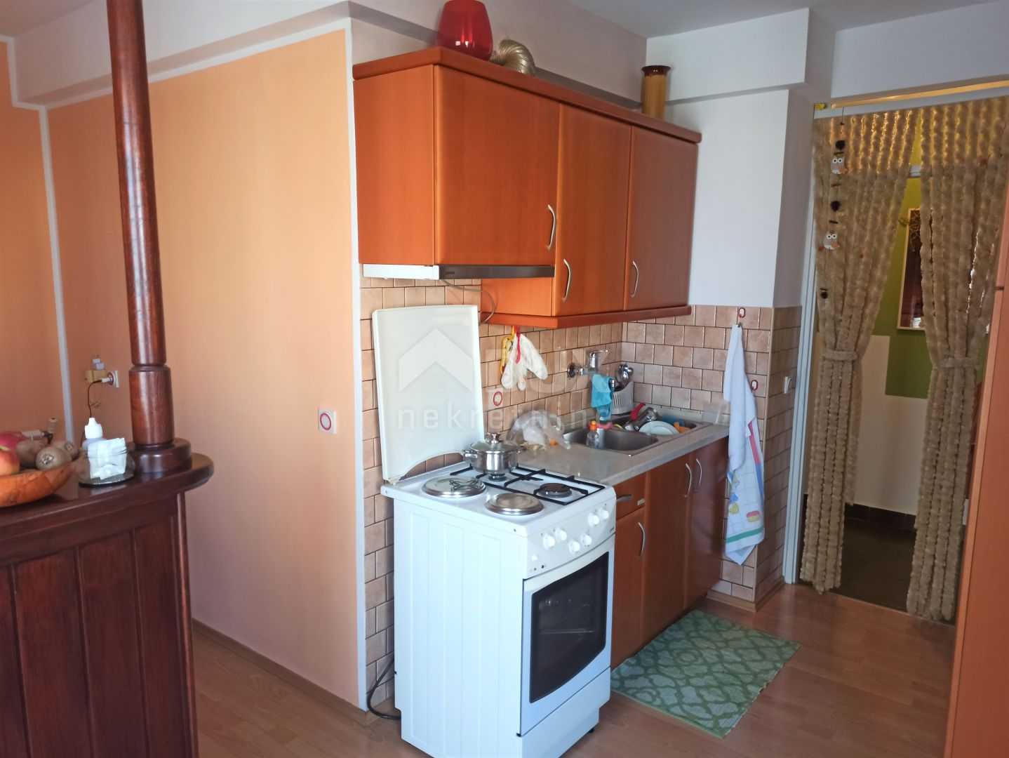 Condominium in Pula, Istarska županija 10869442