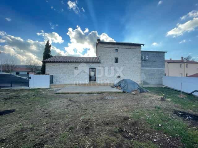 House in Krsan, Istarska Zupanija 10869443