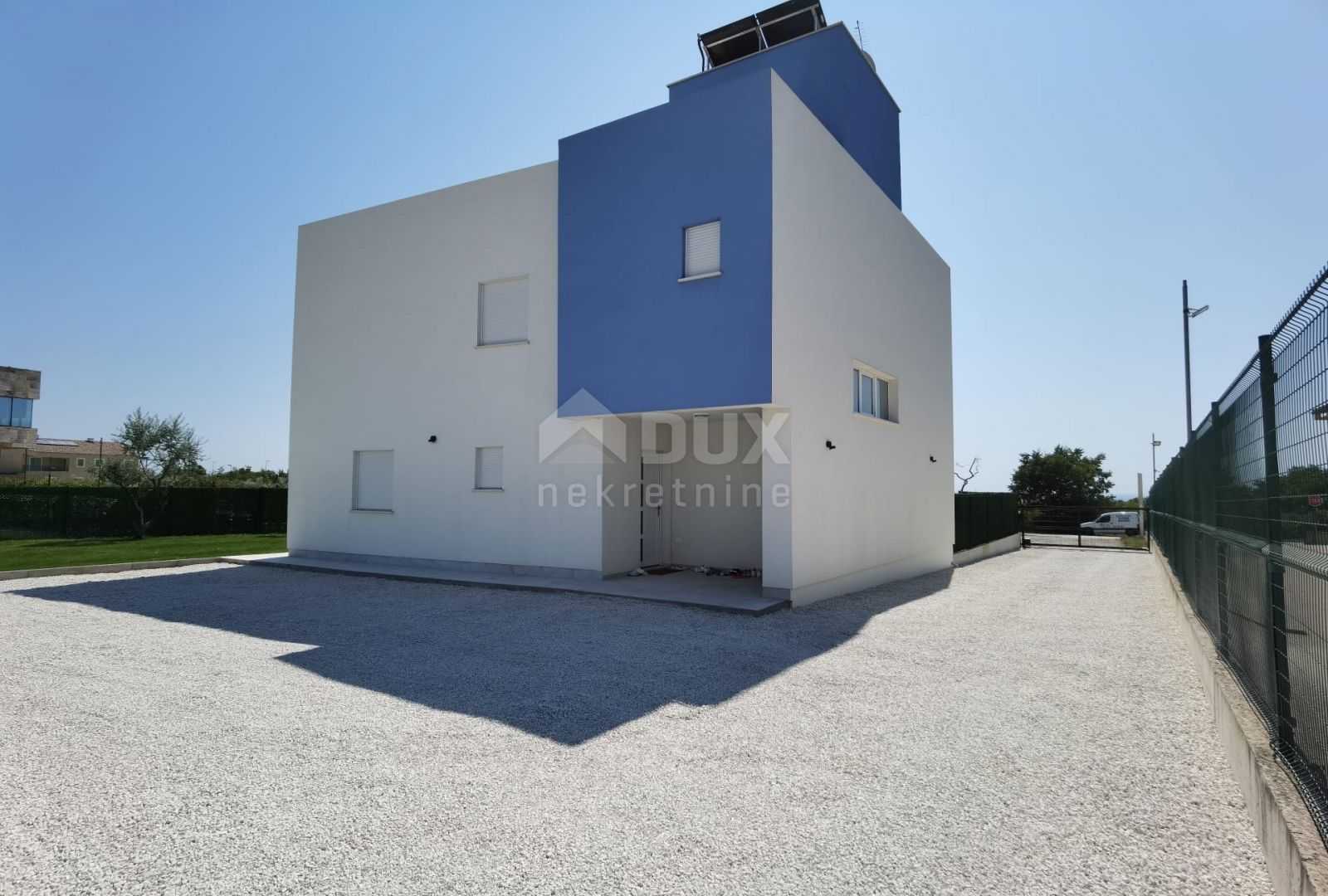 House in Vodnjan, Istria County 10869508