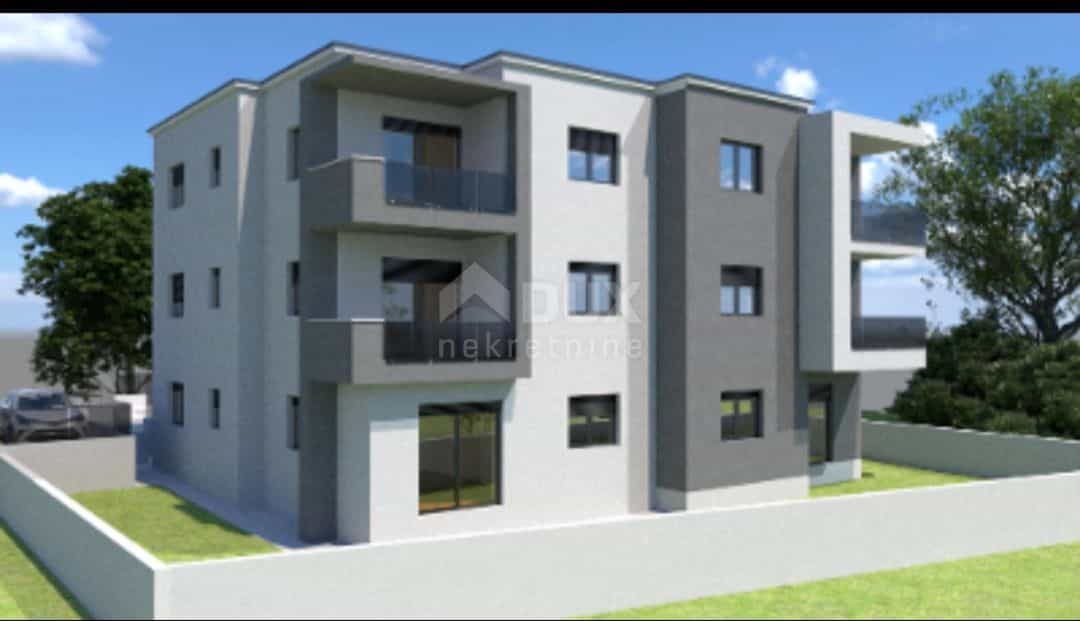 Condominium in Valdebek, Istarska Zupanija 10869714