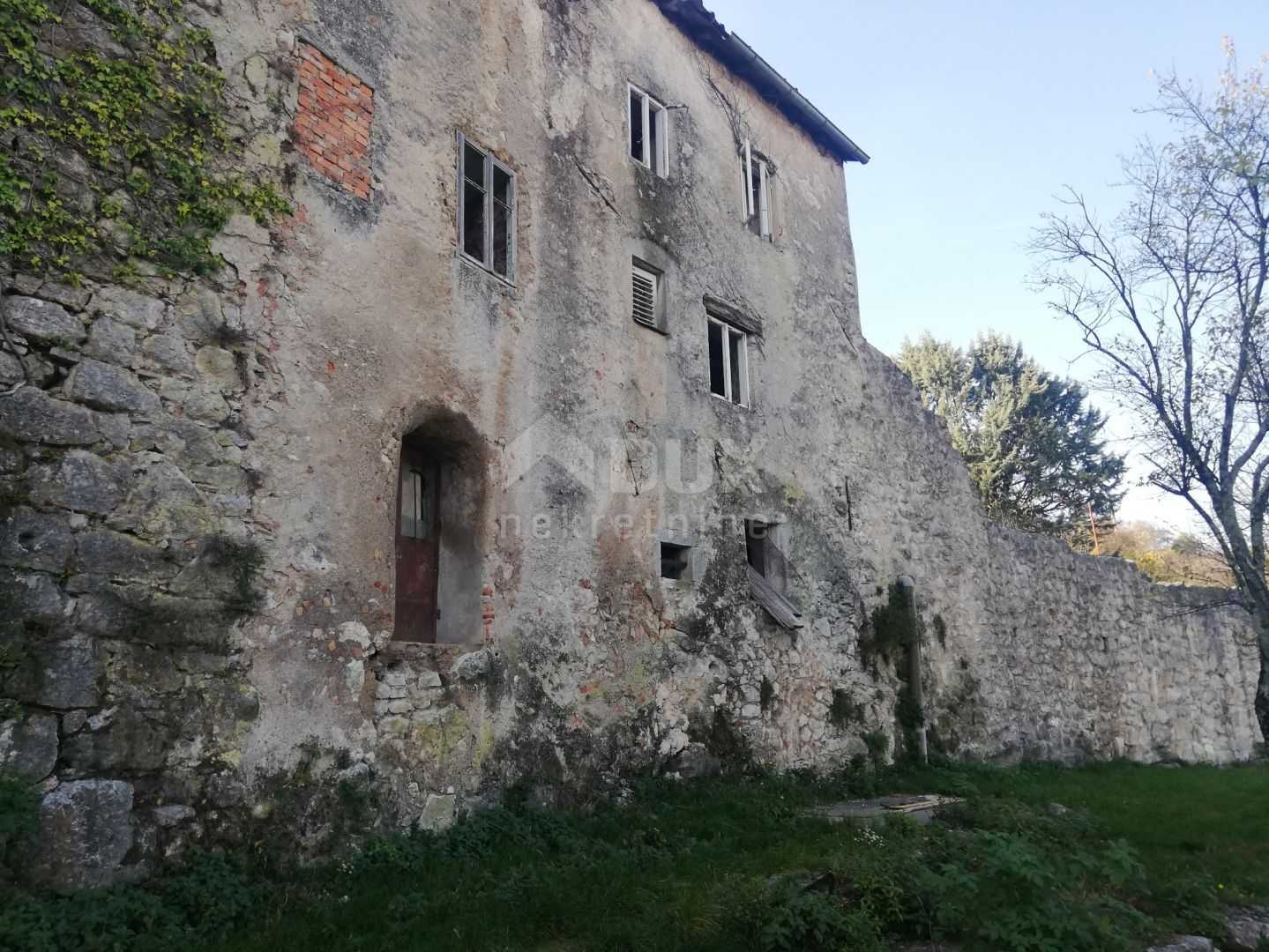 σπίτι σε Κασταύ, Primorsko-Goranska Zupanija 10869981