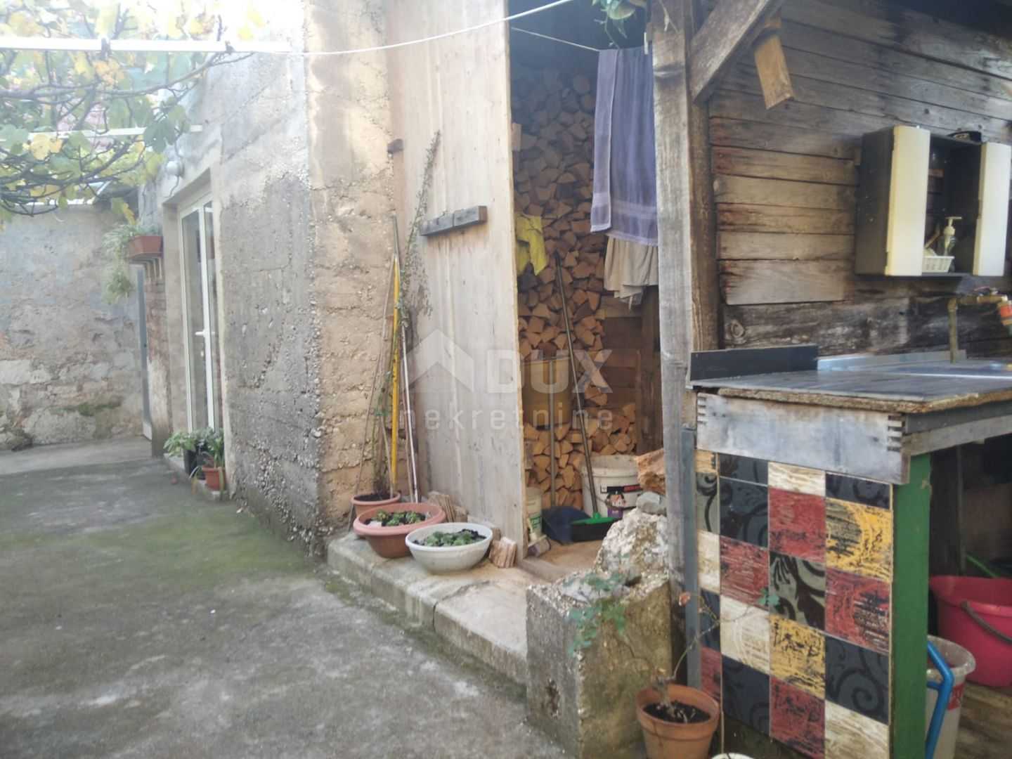 House in Rijeka, Primorsko-goranska županija 10870034