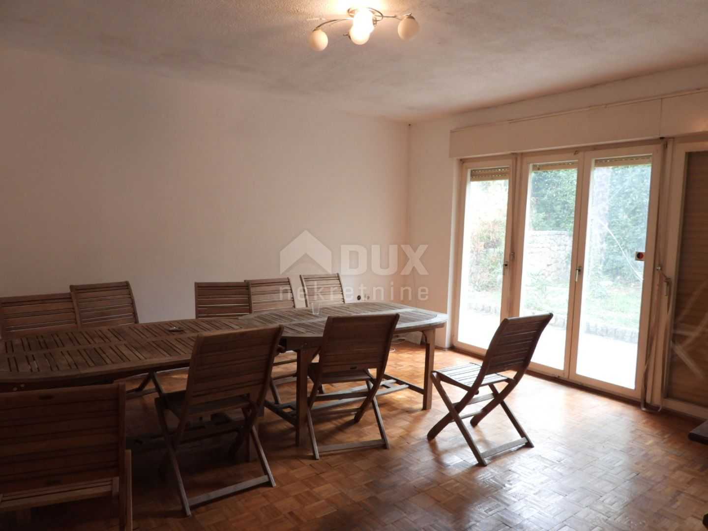 casa no Crikvenica, Primorje-Gorski Kotar County 10870139
