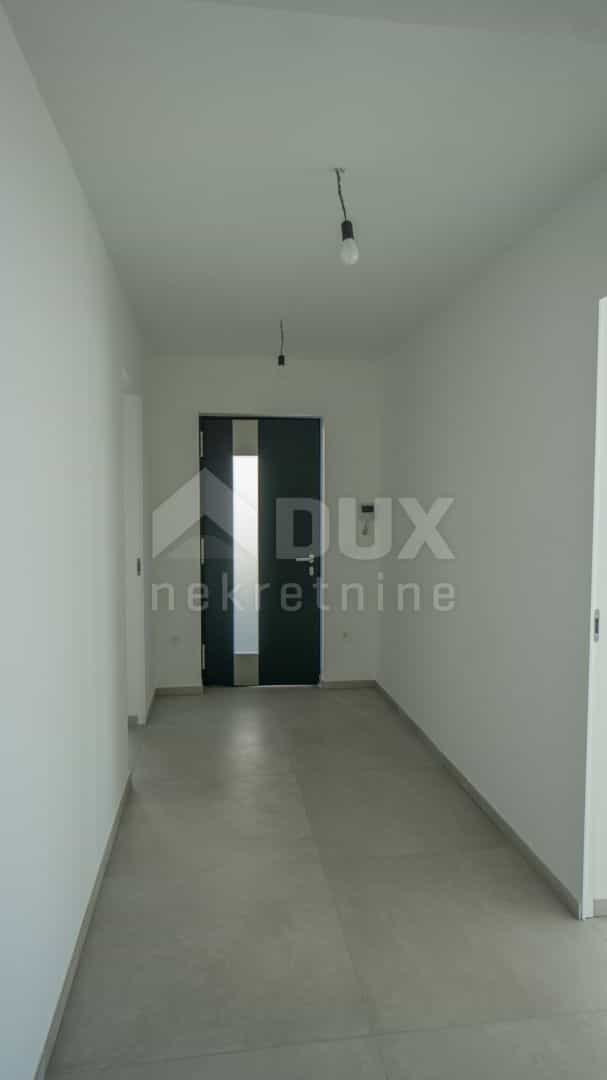 公寓 在 Liganj, Primorje-Gorski Kotar County 10870158