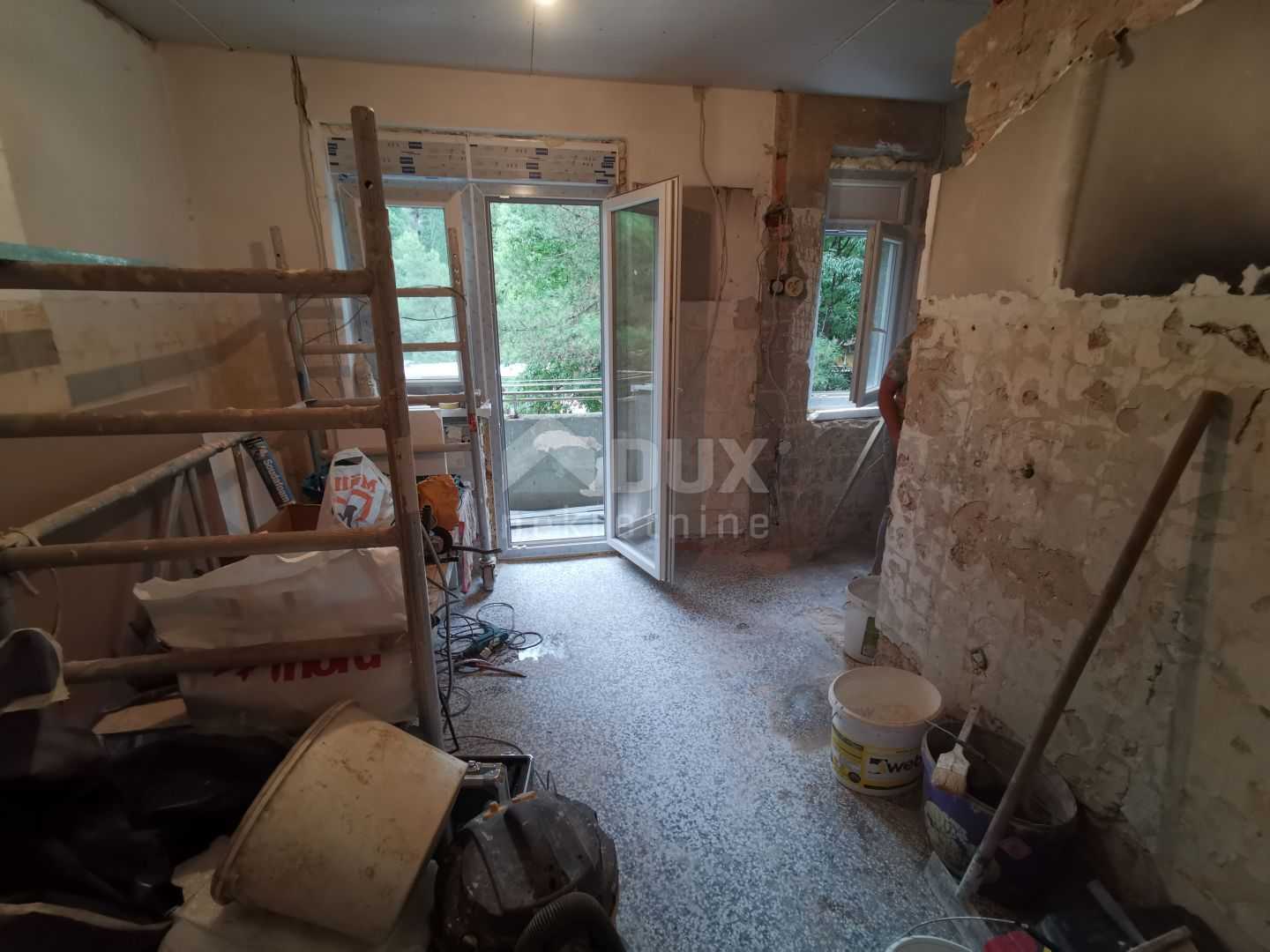 Eigentumswohnung im Hosti, Primorsko-Goranska Zupanija 10870193