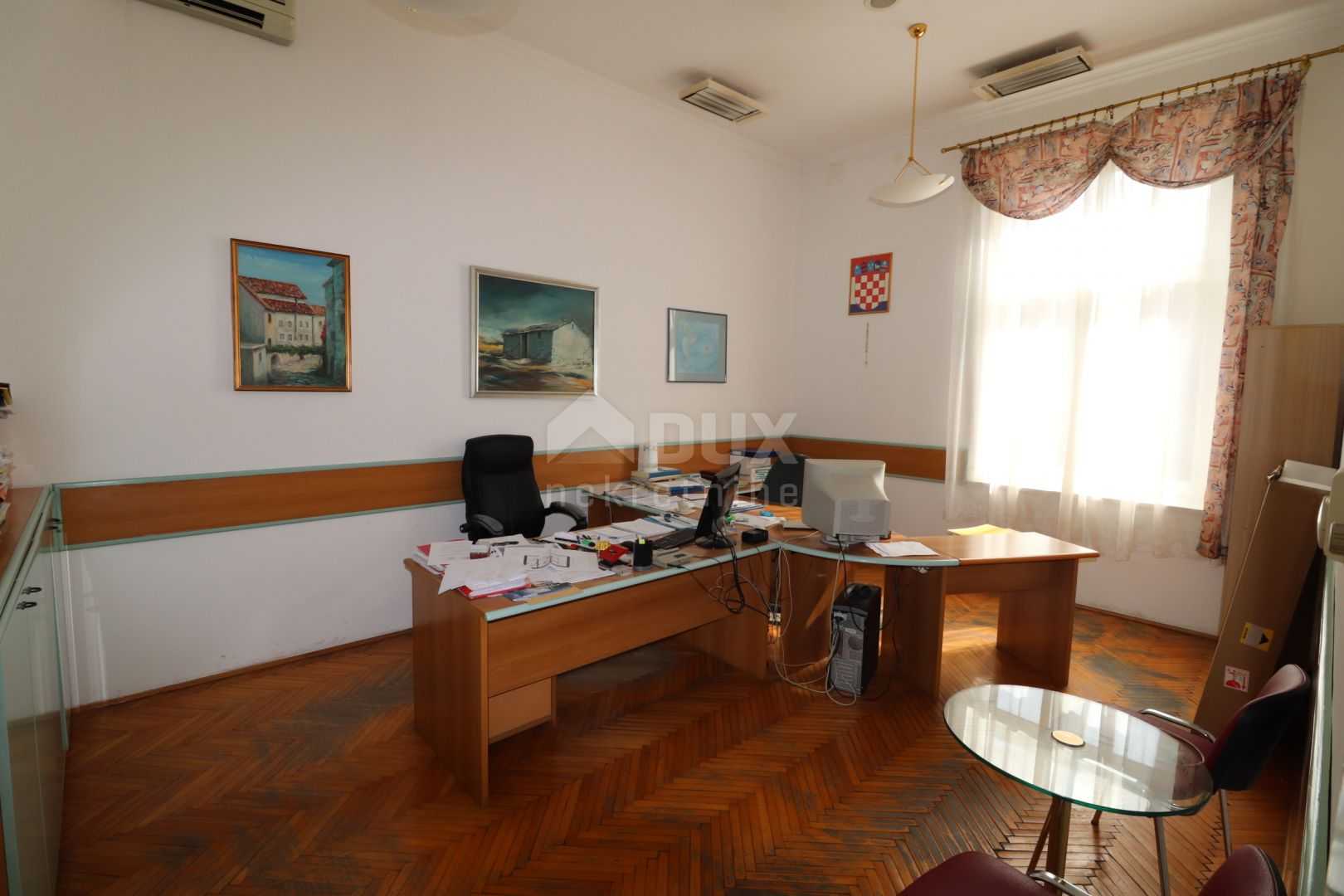 Eigentumswohnung im Mrkopalj, Primorsko-Goranska Zupanija 10870224