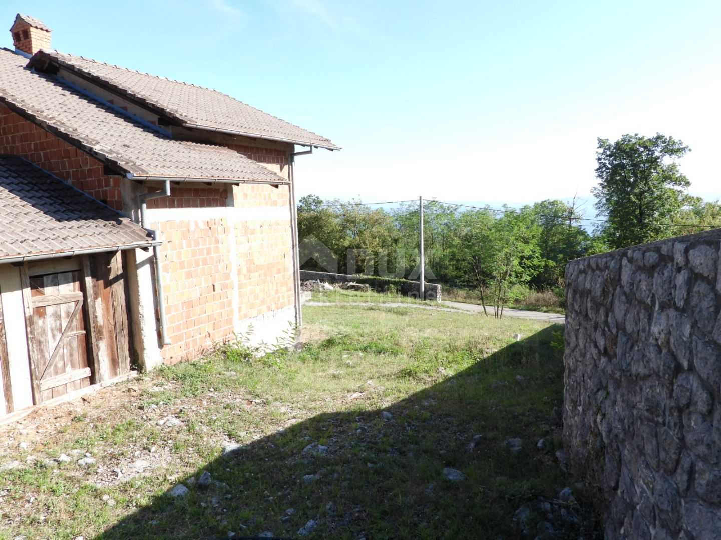 土地 在 Ičići, Primorje-Gorski Kotar County 10870226