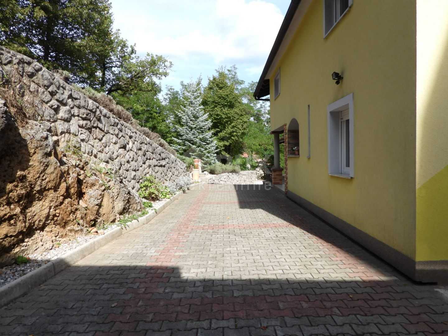 Hus i Matulji, Primorsko-goranska županija 10870235