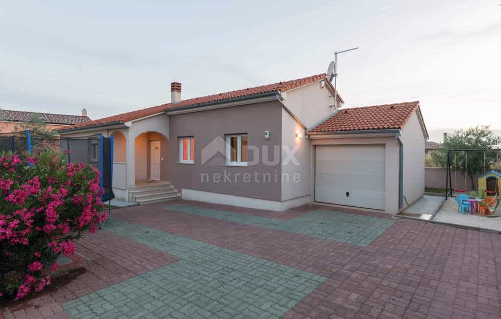 House in Jadreški, Istria County 10870249