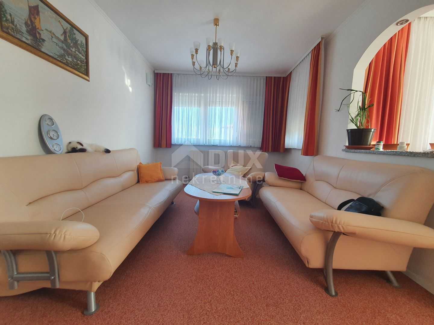 rumah dalam Viskovo, Primorsko-Goranska Zupanija 10870314