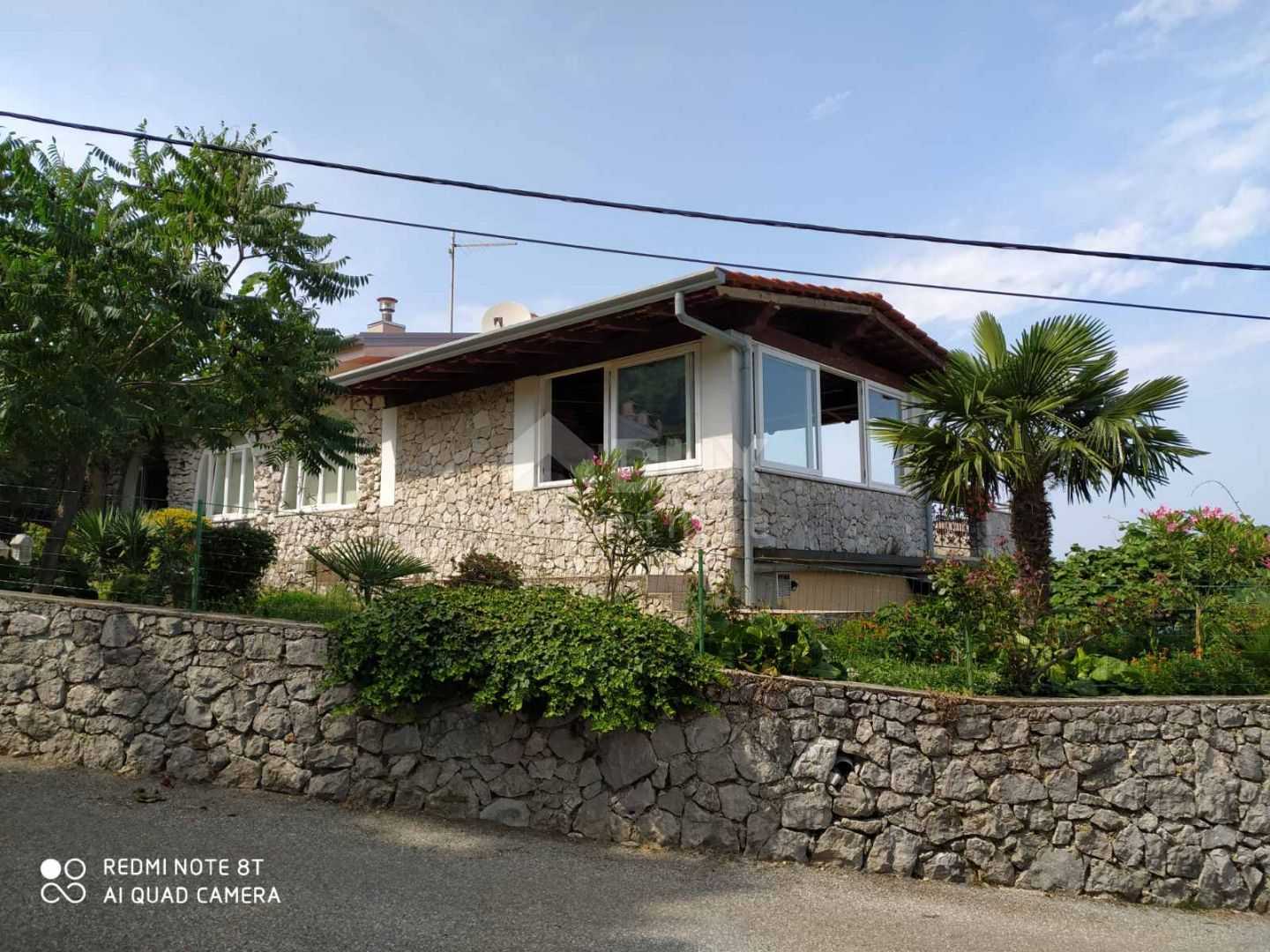 rumah dalam Tulisevica, Primorsko-Goranska Zupanija 10870437