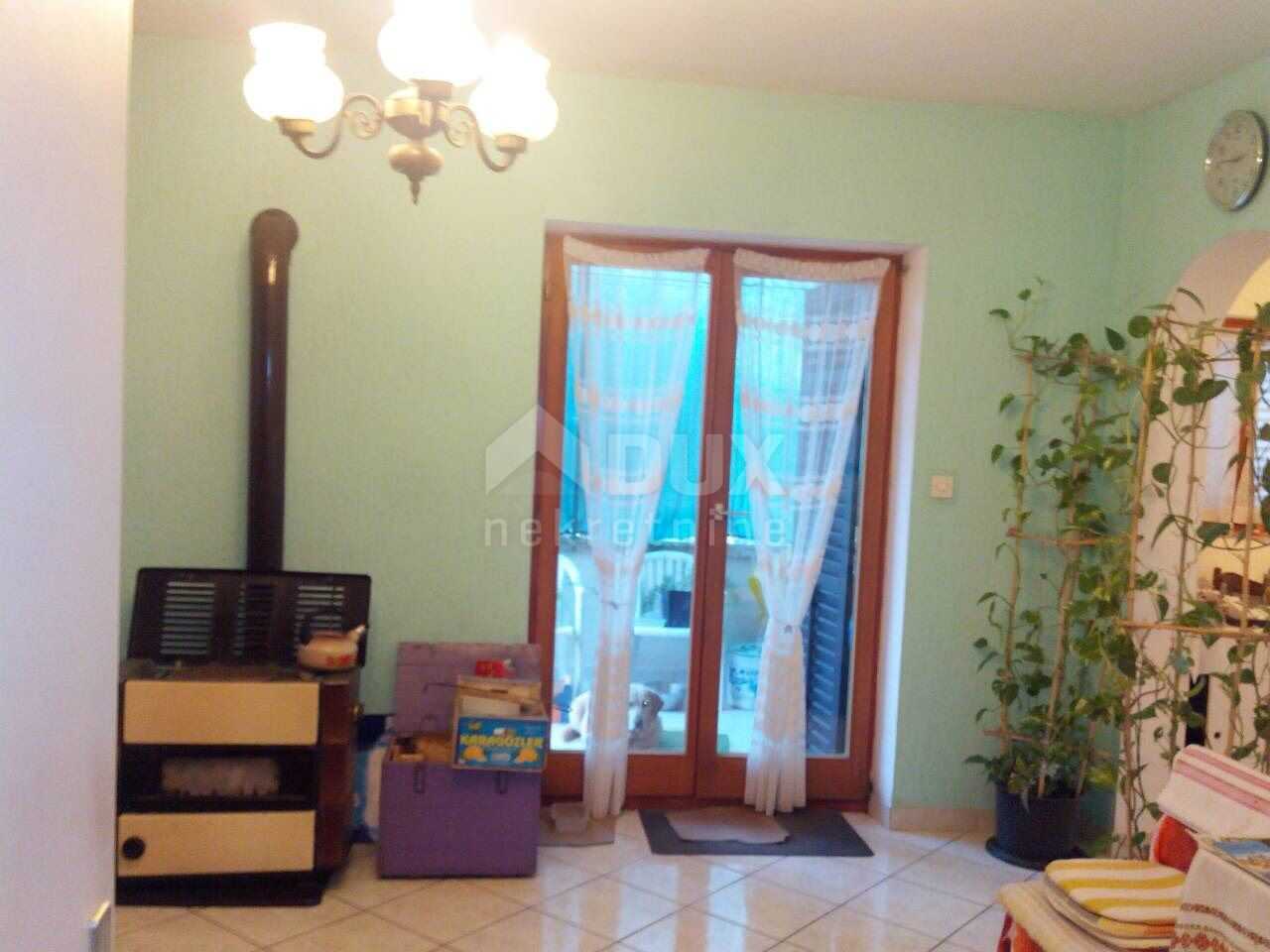 公寓 在 斯廷揚, 伊斯塔斯卡·祖帕尼亞 10870442