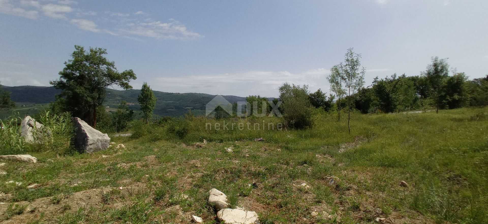 Land in Vižinada, Istria County 10870457