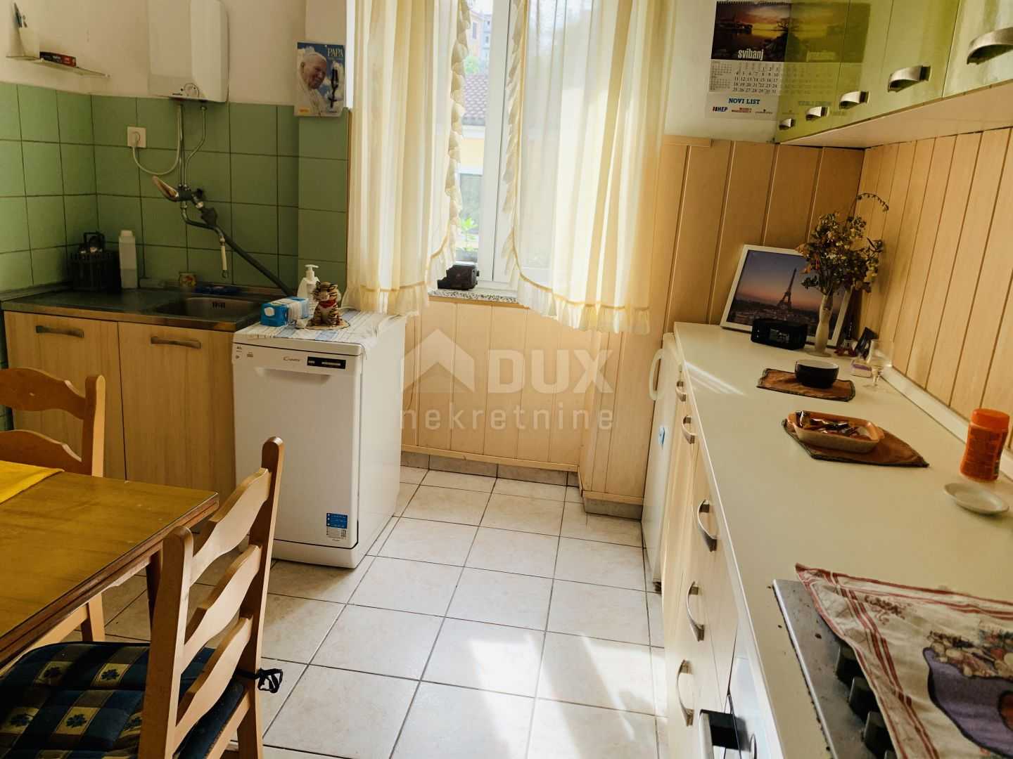 Condominium in Rijeka, Primorsko-Goranska Zupanija 10870483