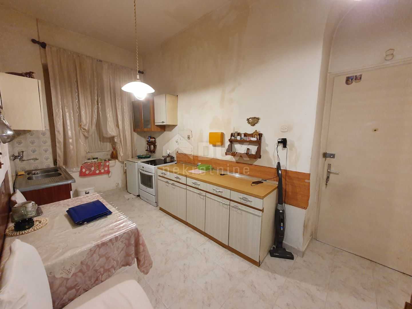 公寓 在 Rijeka, Primorsko-goranska županija 10870701