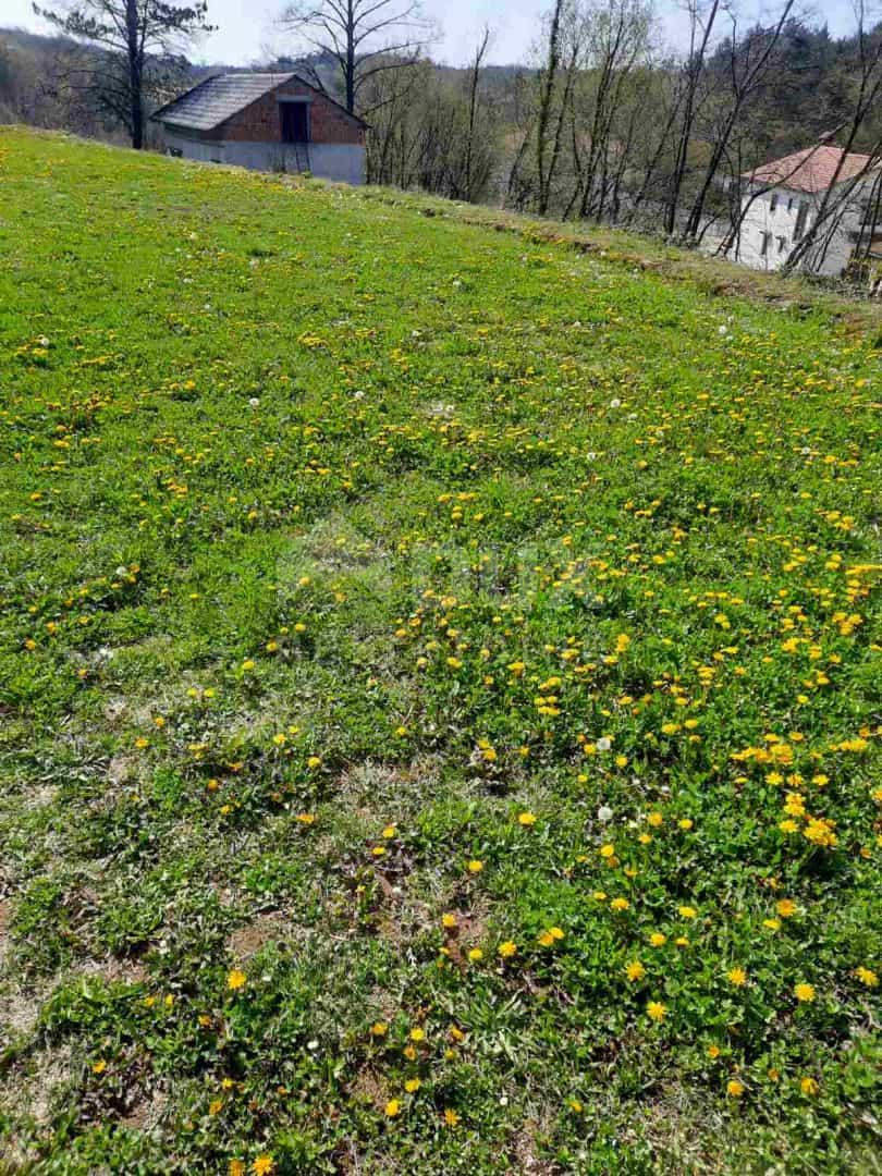 Γη σε Saršoni, Primorje-Gorski Kotar County 10870919