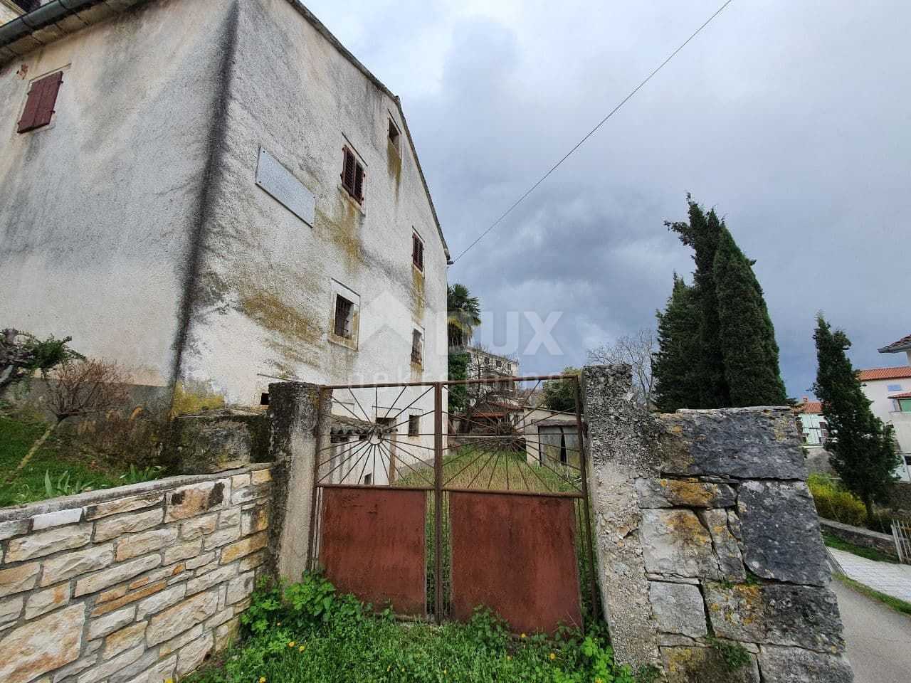 casa en Tinjan, Istria County 10870951