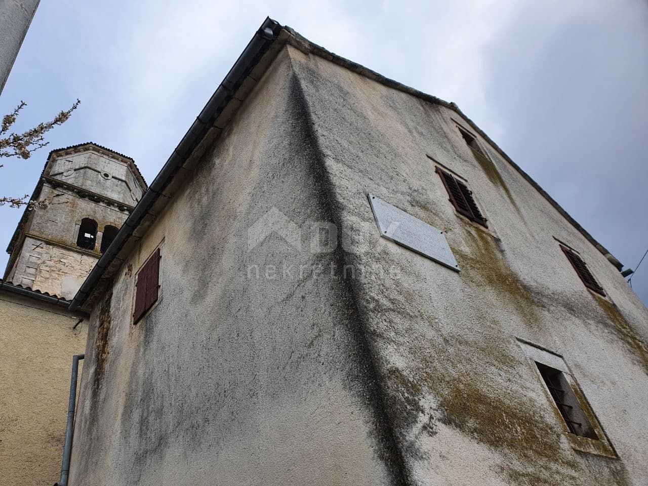 House in Tinjan, Istarska Zupanija 10870951