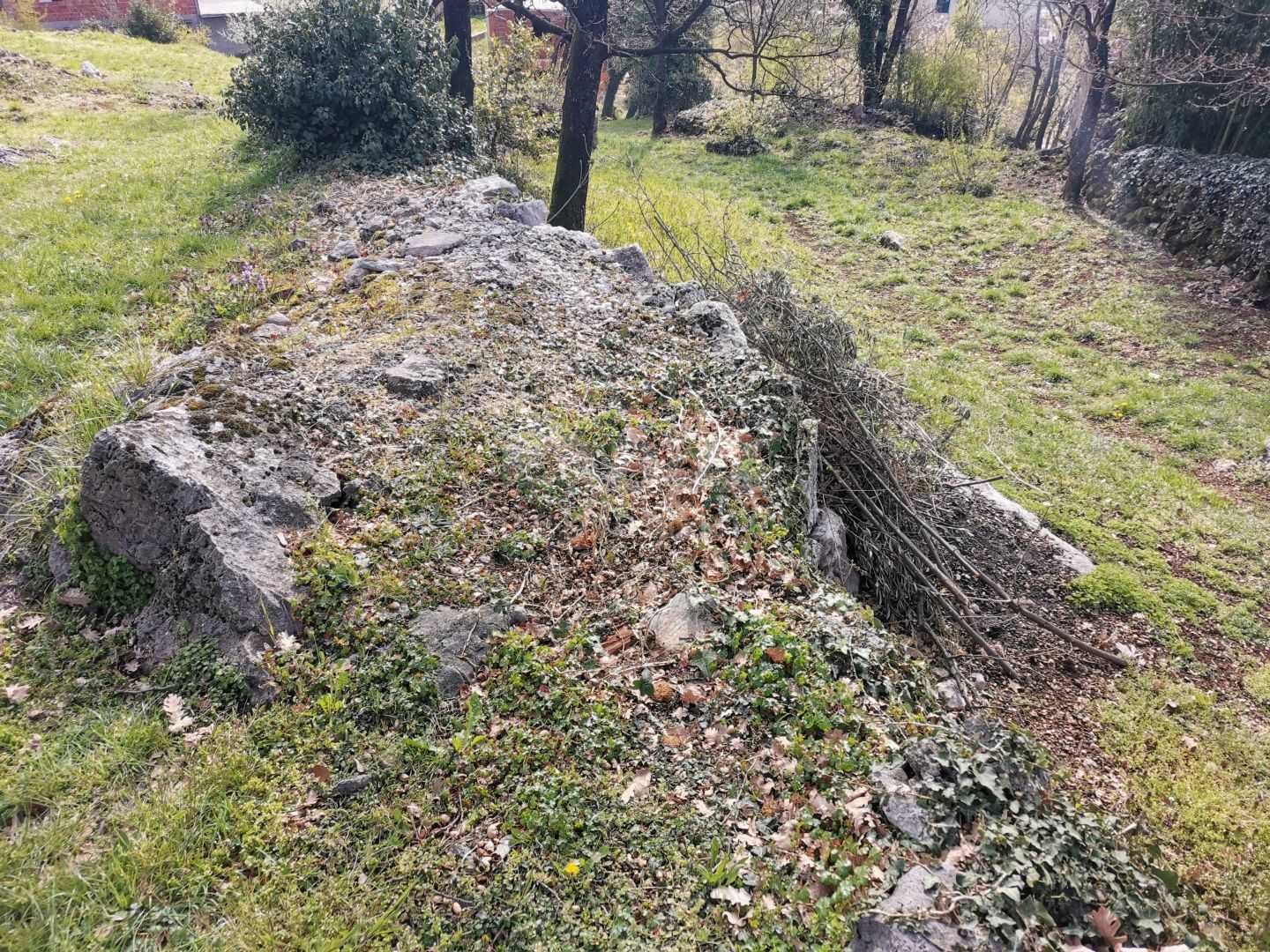 Terre dans Rubési, Primorsko-Goranska Zupanija 10871013