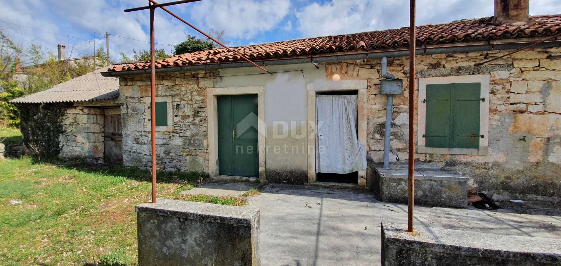 House in Nedescina, Istarska Zupanija 10871151